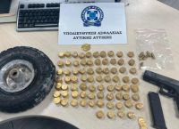 Επιχείρηση της ΕΛ.ΑΣ. σε καταυλισμό Ρομά στη Φυλή-Βρέθηκαν όπλα, φυσίγγια και 600 χρυσές λίρες [pics]
