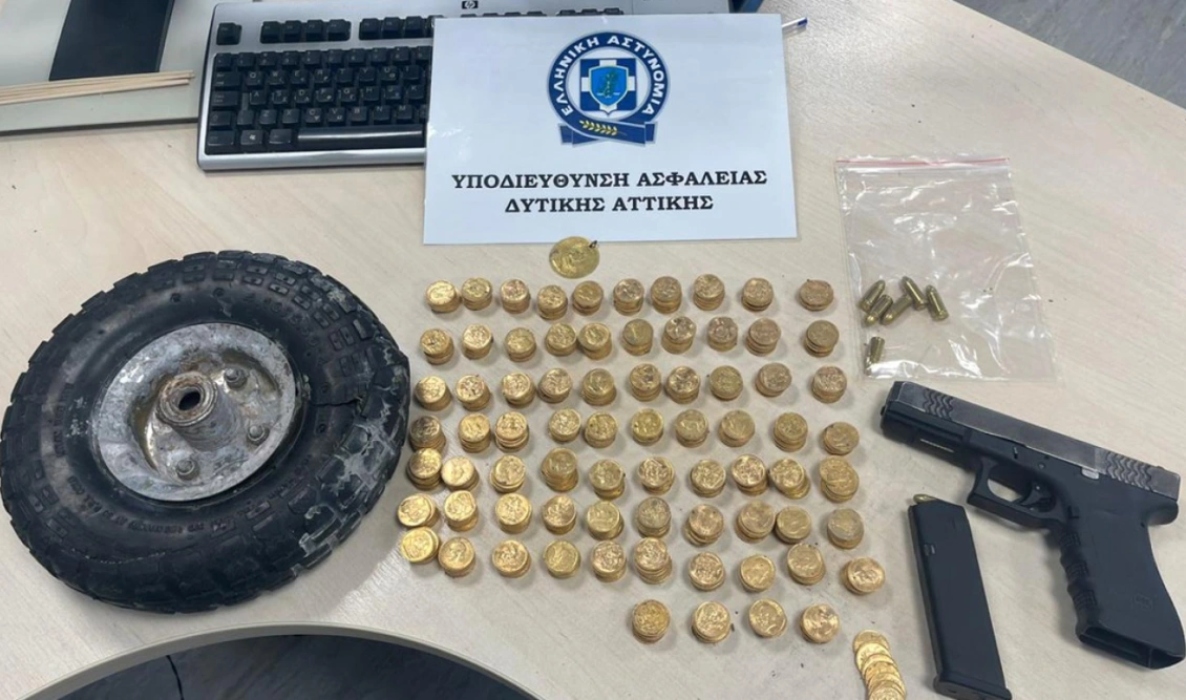 Επιχείρηση της ΕΛ.ΑΣ. σε καταυλισμό Ρομά στη Φυλή-Βρέθηκαν όπλα, φυσίγγια και 600 χρυσές λίρες [pics]