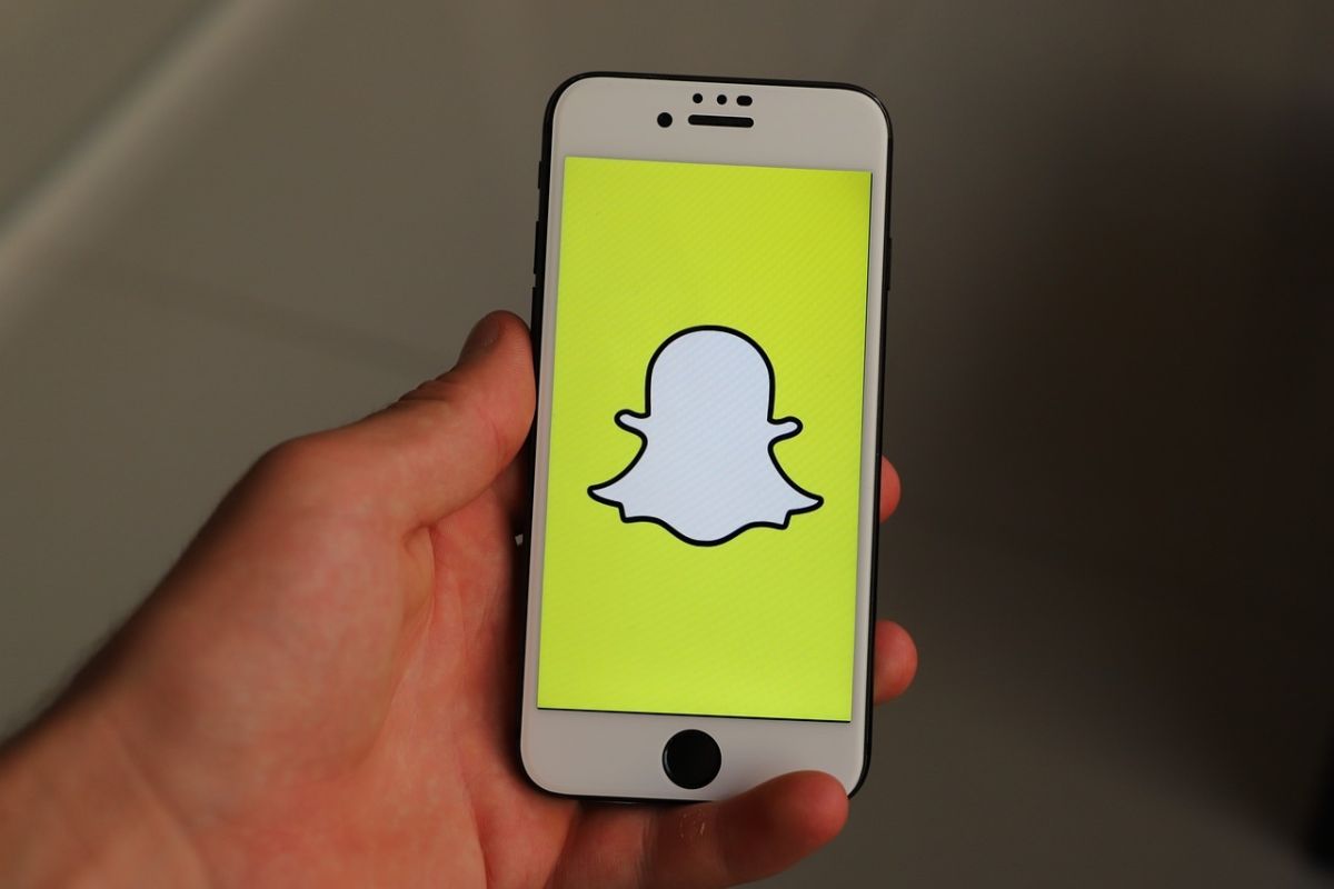 Snapchat: Το «διαφορετικό» και «θετικό» μέσο κοινωνικής δικτύωσης