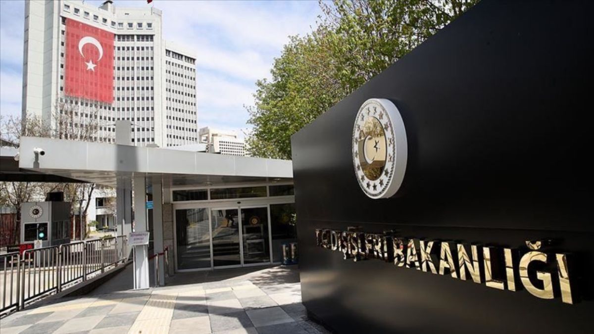“Παραλήρημα”: “Η Ελλάδα διαπράττει παραβιάσεις χωρικών υδάτων στο Αιγαίο”,τονίζουν πηγές του τουρκικού ΥΠΕΞ