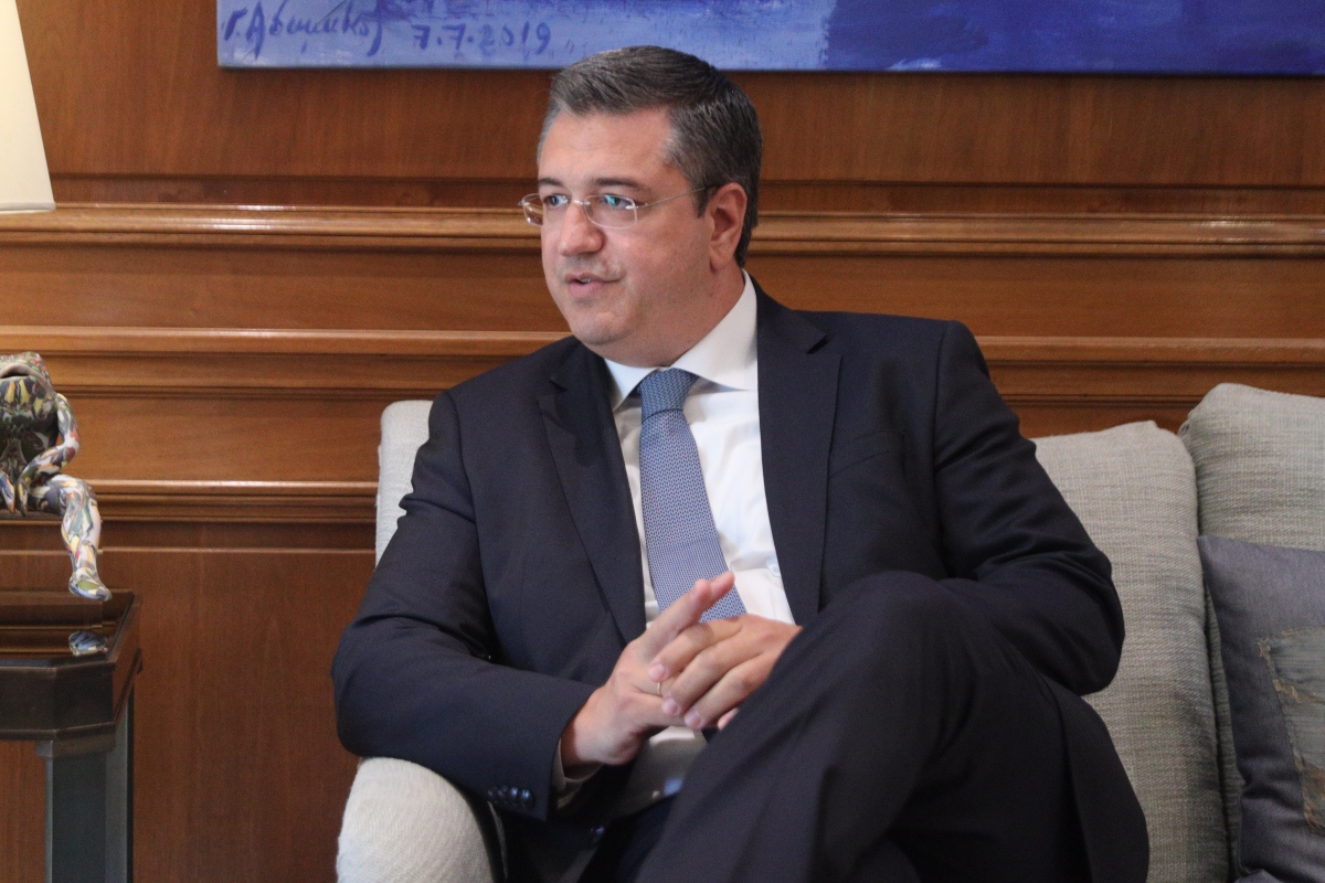 Για Επίτροπος Μεταφορών προορίζεται ο Τζιτζικώστας – Σήμερα στις 11:00 η ανακοίνωση των Επιτρόπων