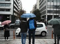 Στο έλεος της κακοκαιρίας «Atena» η χώρα