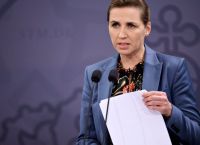 H πρωθυπουργός της Δανίας λέει ότι η Ευρώπη πρέπει να γίνει σκληρή απέναντι στους μετανάστες
