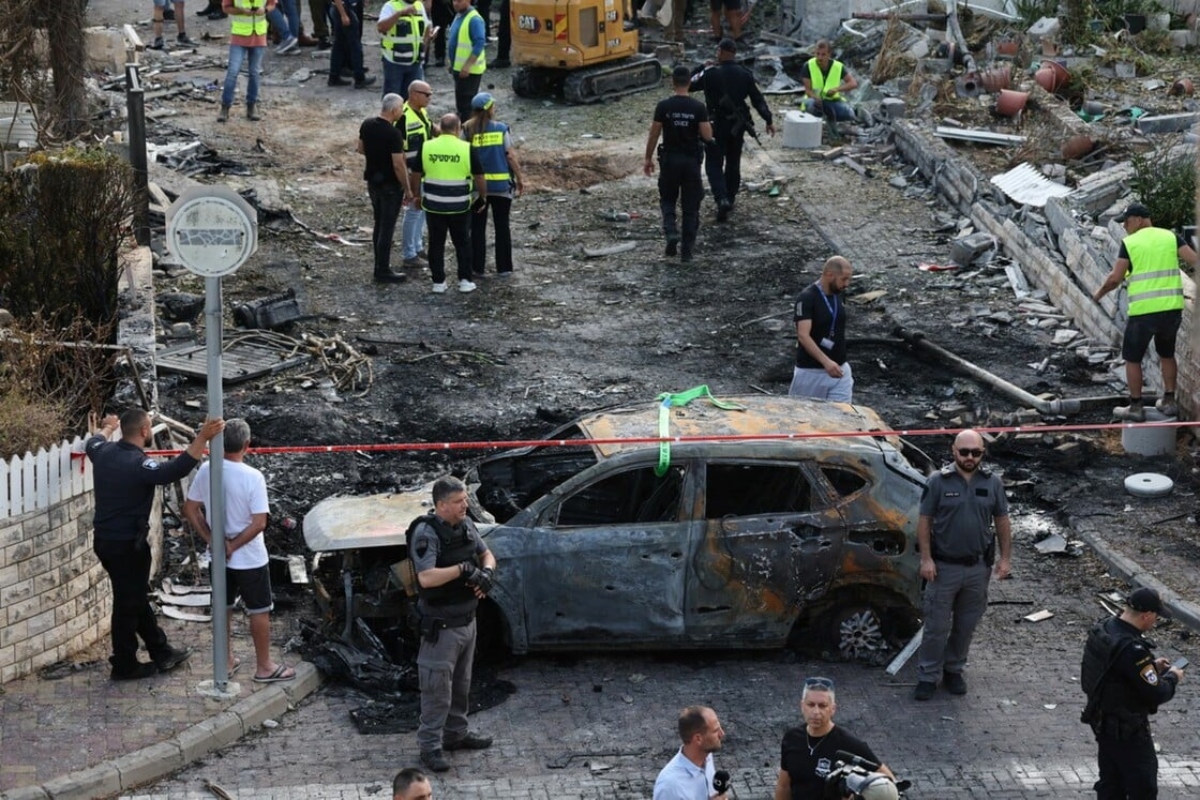 Εισχωρεί περαιτέρω στο Ισραήλ η Χεζμπολάχ: Νέα επίθεση με τουλάχιστον 100 ρουκέτες