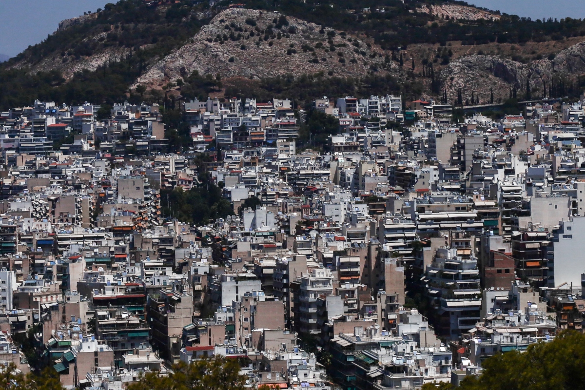 Συνεχίζεται η ξέφρενη κούρσα στις τιμές των ακινήτων