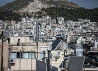 Καταπατημένα: Σπίτια με «φως-νερό-τηλέφωνο» στο 20% της αξίας και από 100 ευρώ το μήνα