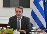 Κυβέρνηση: Θα επιδιώξει την επανεκκίνηση μέσω ΔΕΘ Κυβέρνηση: Θα επιδιώξει την επανεκκίνηση μέσω ΔΕΘ