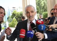 Σαλμάς: Ο Μητσοτάκης έχει ιδιοκτησιακή αντίληψη της παράταξης