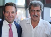Ήξεραν για τους νεκρούς, «καρφώνει» ο Κασσελάκης – Θα σε μάθω να σέβεσαι, απαντά ο Πολάκης Ήξεραν για τους νεκρούς, «καρφώνει» ο Κασσελάκης – Θα σε μάθω να σέβεσαι, απαντά ο Πολάκης