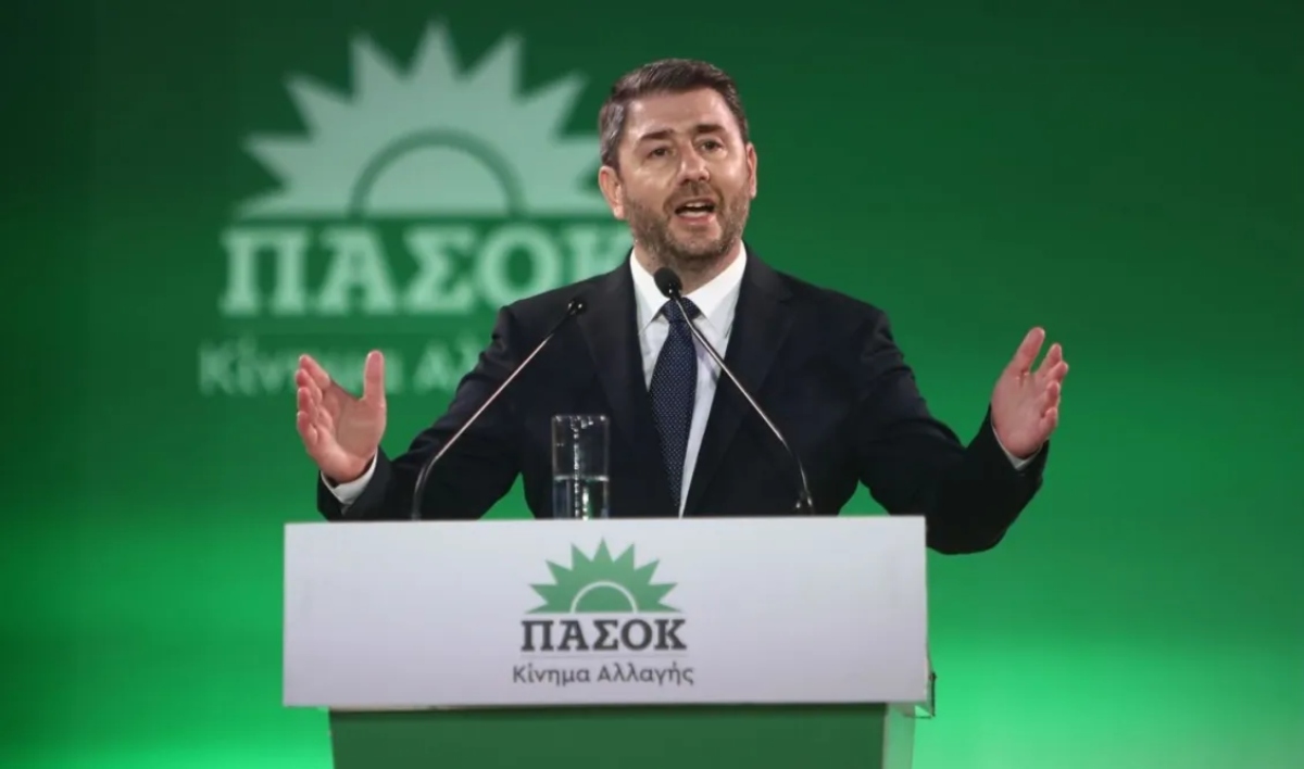 Ο Ανδρουλάκης παραμένει στο τιμόνι του ΠΑΣΟΚ