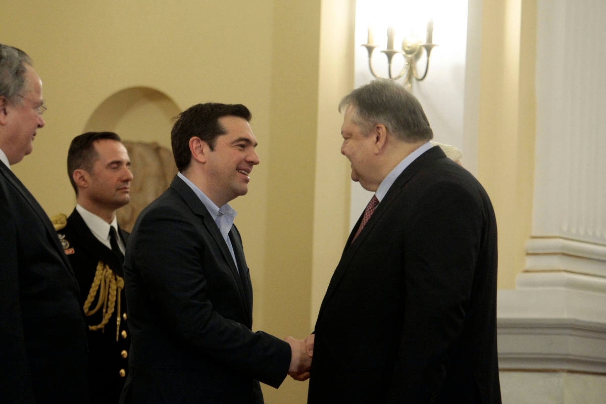 Πληροφορίες για επικοινωνία Τσίπρα-Βενιζέλου