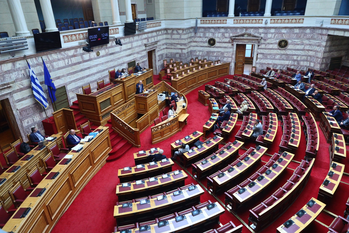Εντείνεται το “μασάζ” στους βουλευτές της ΝΔ