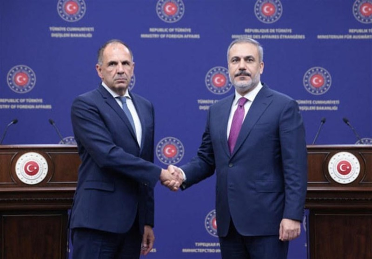 Οι κόκκινες γραμμές της Ελλάδας στην επικείμενη συνάντηση Γεραπετρίτη – Φιντάν