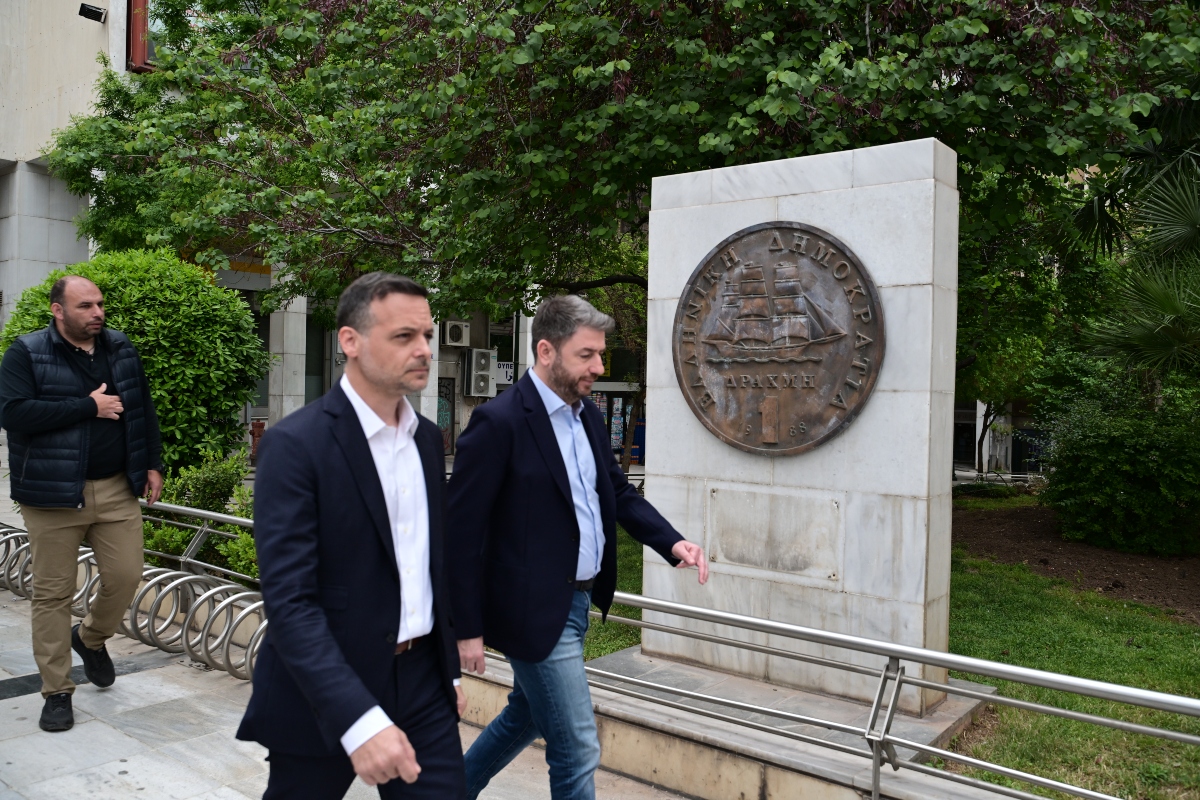 Ο αρχηγός του ΠΑΣΟΚ και το νέο πολιτικό τοπίο