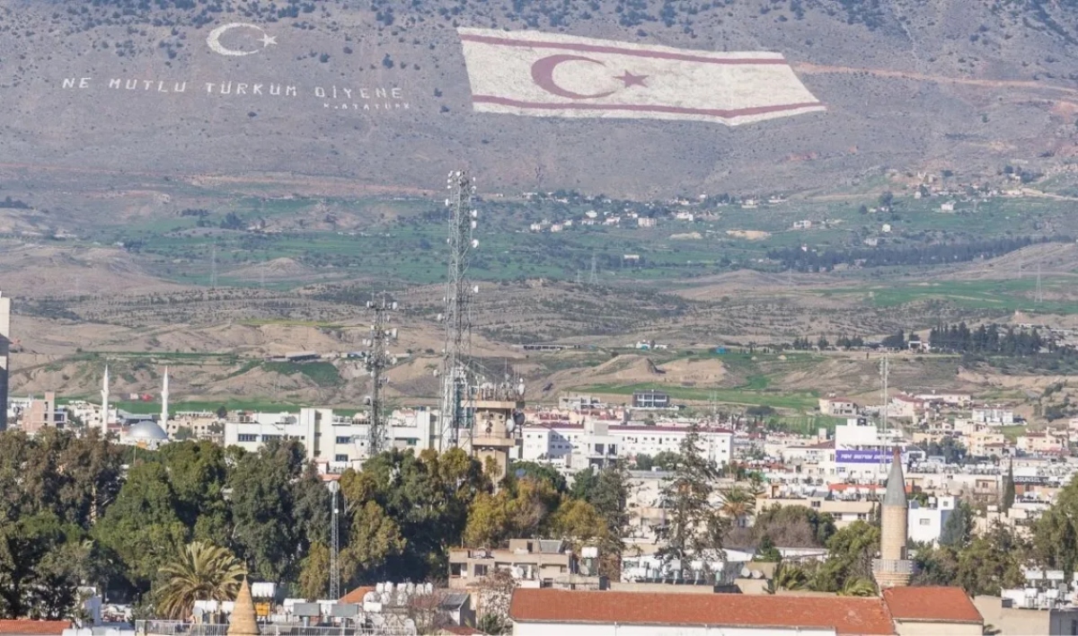 Απάντηση-κόλαφος της Κομισιόν στον Τατάρ: “Η ΕΕ δεν αναγνωρίζει το ψευδοκράτος”