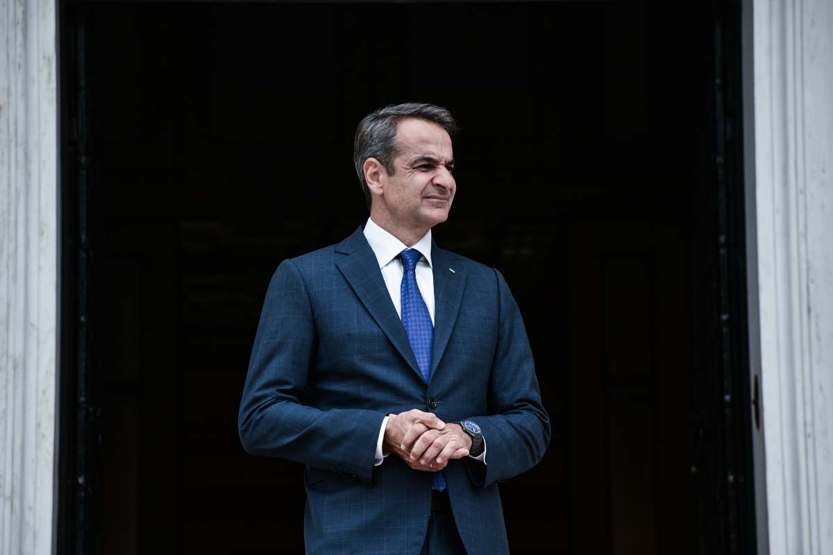 Σε ετοιμότητα η κυβέρνηση για τις εξελίξεις στη Μ. Ανατολή