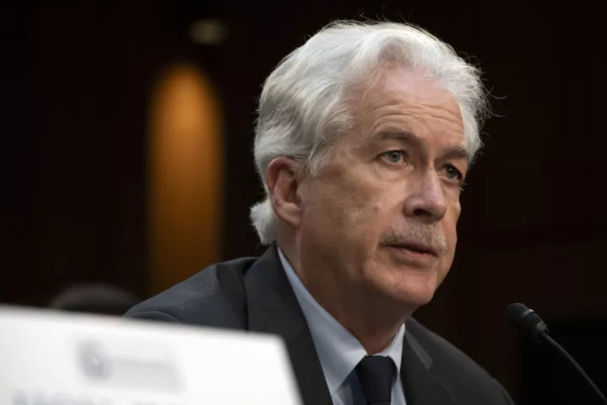 Μπερνς (CIA): Το Ισραήλ ζυγίζει πολύ προσεκτικά το πώς θα απαντήσει στο Ιράν
