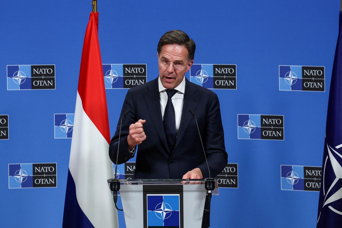 ΝΑΤΟ – Ρούτε: «Απειλή η ενίσχυση της στρατιωτικής συνεργασίας ανάμεσα σε Ρωσία και Βόρεια Κορέα»