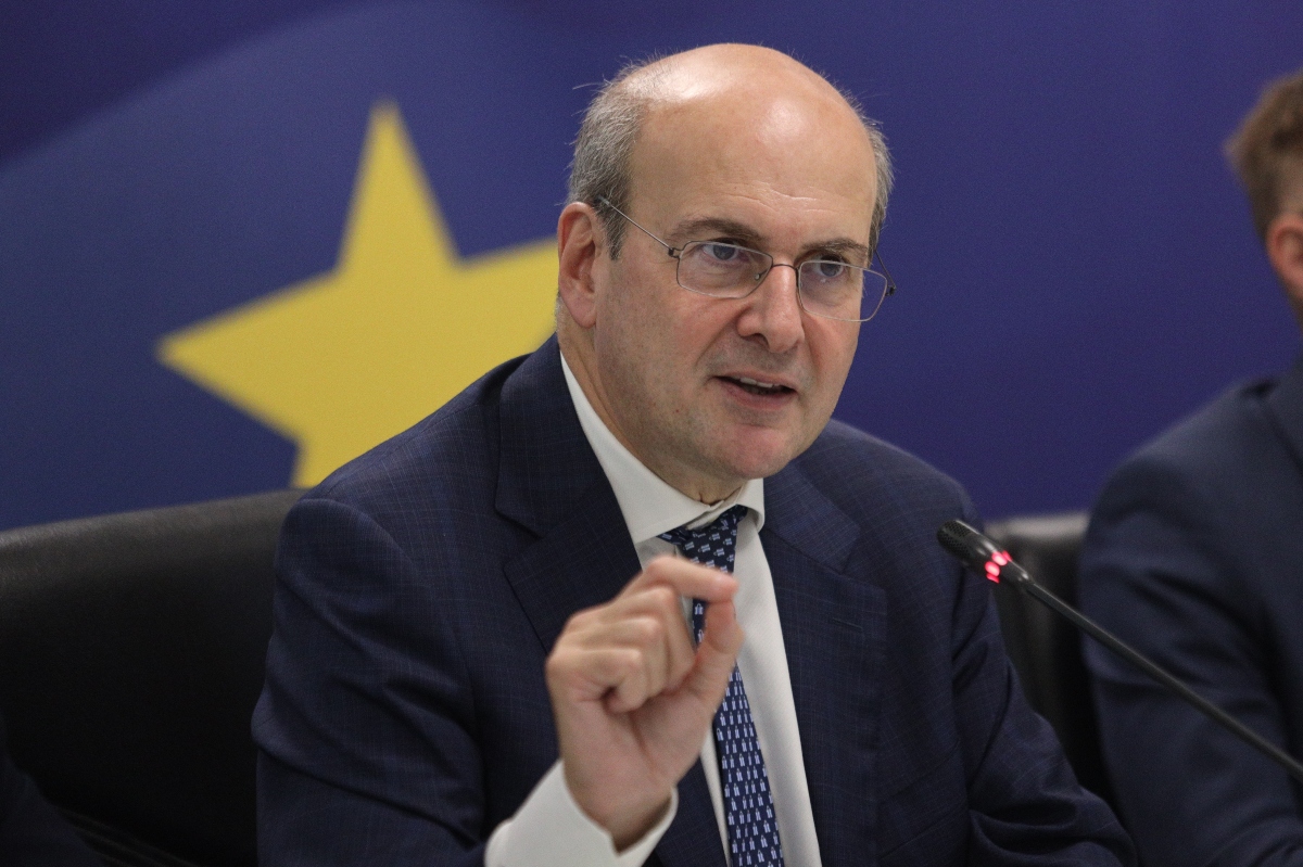 Χατζηδάκης: Ανάπτυξη θεσμικού πλαισίου για τη φορολόγηση των κρυπτονομισμάτων