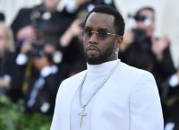 Νέες μηνύσεις κατά του «Diddy» -Άνδρας τον κατηγορεί ότι του είπε να γδυθεί και τον άγγιξε όταν ήταν 16 ετών