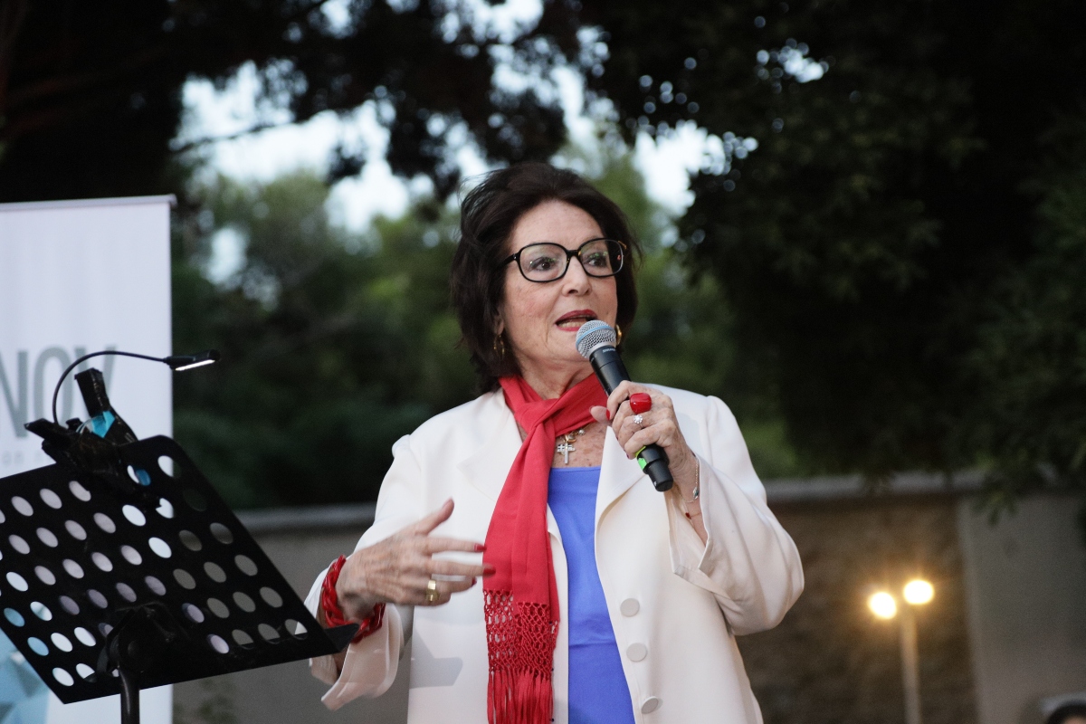 Νάνα Μούσχουρη μετά τη δήλωση ότι αποσύρεται από τη μουσική: “Δεν είμαι άρρωστη, έχω ακόμη όνειρα”