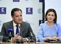 Άδωνις Γεωργιάδης: Sms για δωρεάν προληπτικές εξετάσεις κατά του καρκίνου
