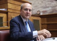 Χατζηδάκης: Στις 407.000 οι επιχειρήσεις που έχουν διασυνδέσει τα POS
