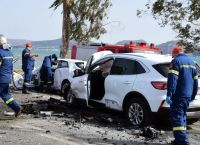 Μοιραία σύγκρουση έξω από το βενζινάδικο – Με 170 χλμ έτρεχε το ΙΧ που σκότωσε την 37χρονη μητέρα [pic,vid]