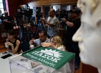 ΠΑΣΟΚ: 130.617 άτομα έχουν ψηφίσει μέχρι τώρα στον β’γύρο των εσωκομματικών εκλογών