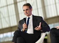 Μητσοτάκης: Η Ελλάδα δεν έχει πρόβλημα υπερτουρισμού – Με καλύτερες υποδομές θα υποδεχθούμε περισσότερους