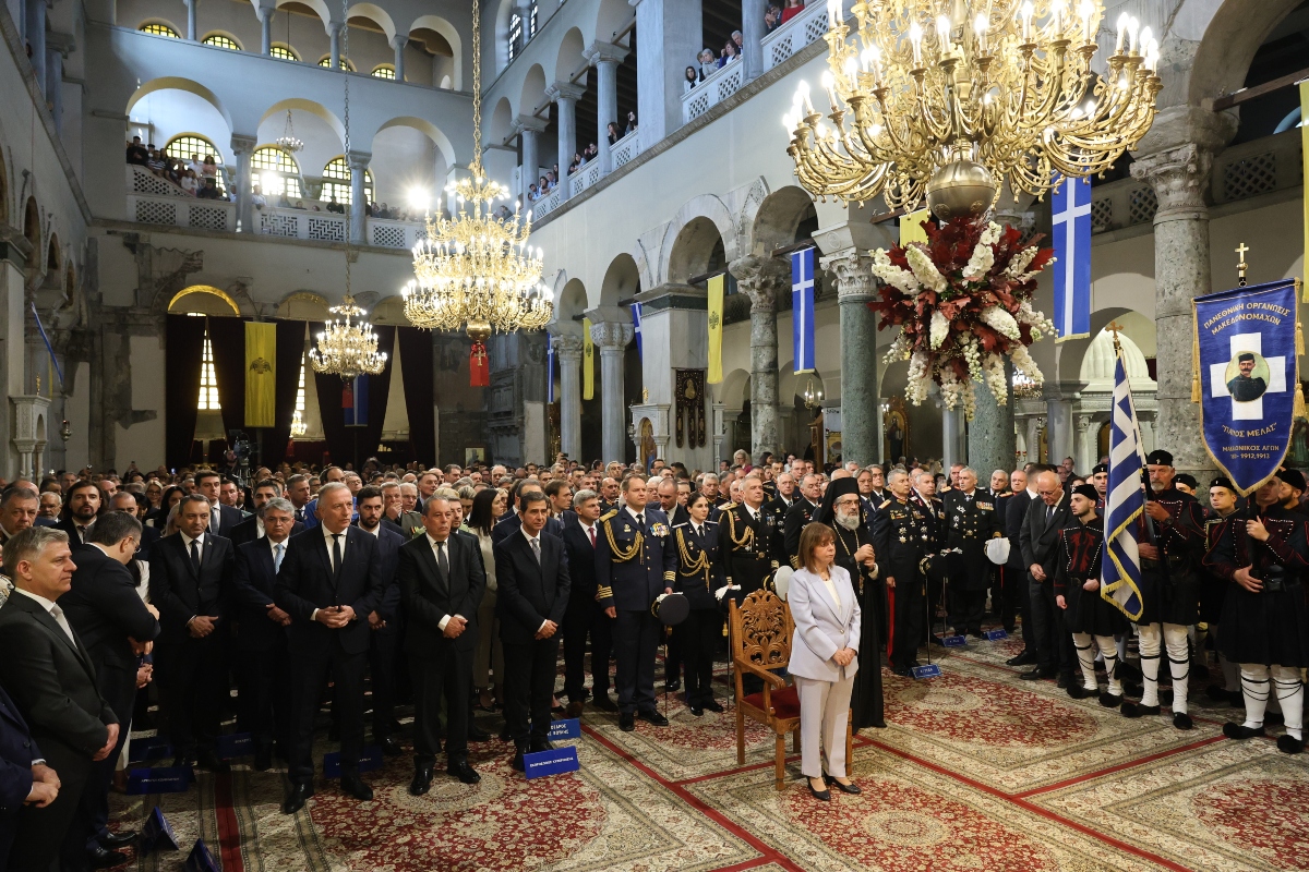 Εικόνες από τη δοξολογία στον ΙΝ του Αγίου Δημητρίου–Οι εκδηλώσεις για την απελευθέρωση της Θεσσαλονίκης
