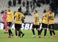 Aris alone on top as Olympiakos, AEK and PAOK lose