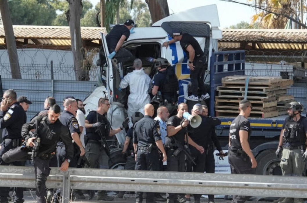 Ισραήλ: Πώς έγινε η τρομοκρατική επίθεση – Ο δραματικός απολογισμός και η εξουδετέρωση του δράστη