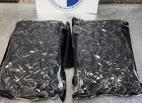 Τα ναρκωτικά από τις ΗΠΑ έφτασαν με ταχυδρομικό δέμα στη Σαντορίνη Τα ναρκωτικά από τις ΗΠΑ έφτασαν με ταχυδρομικό δέμα στη Σαντορίνη