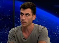 Φειδίας για τη διαδήλωση για τα κινητά στα σχολεία: Δεν πειράζει να γίνω κορόιδο–Και ο Τόμας Έντισον απέτυχε
