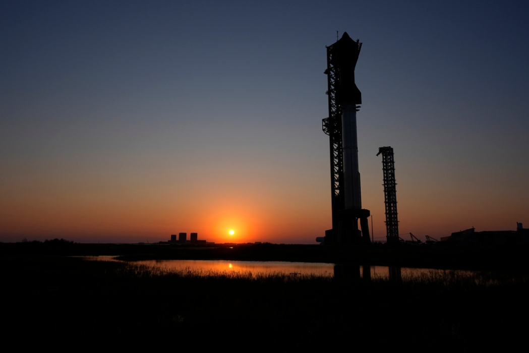 SpaceX: Εντυπωσιακή η νέα δοκιμαστική πτήση του γιγαντιαίου Starship του Έλον Μασκ