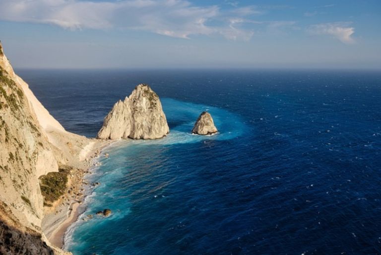 Σημάδια κόπωσης πολλών τουριστικών προορισμών βλέπουν οι ξενοδόχοι