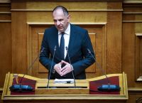Τους 32 βουλευτές της ΝΔ της επιτροπής Άμυνας ενημερώνει σήμερα ο Γεραπετρίτης για τα ελληνοτουρκικά