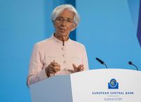 Λαγκάρντ: Καμπανάκι για τις διαρθρωτικές αδυναμίες της ευρωπαϊκής οικονομίας