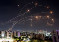 Στις φλόγες η Μέση Ανατολή