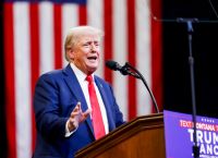 Παντοδυναμία Τραμπ: Υπό τον έλεγχο των Ρεπουμπλικανών Γερουσία και Βουλή των Αντιπροσώπων Παντοδυναμία Τραμπ: Υπό τον έλεγχο των Ρεπουμπλικανών Γερουσία και Βουλή των Αντιπροσώπων