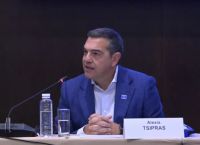 Α. Τσίπρας: Διαψεύδει τα δημοσιεύματα για συνάντηση με πολιτικούς για τη Novartis
