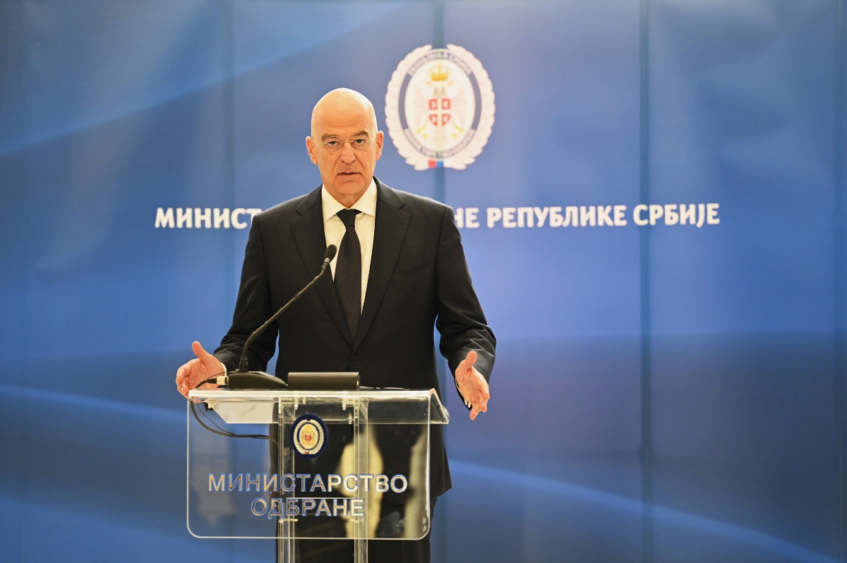 Στρατηγική συμμαχία με Σερβία: Συνάντηση Δένδια με Βούτσιτς στο Βελιγράδι
