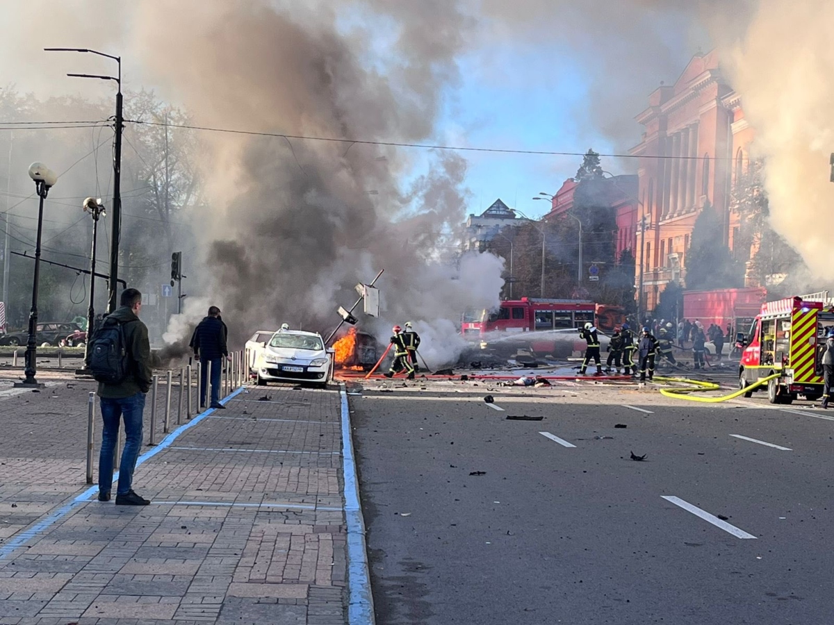 Ουκρανία: Εκρήξεις τα ξημερώματα στο Κίεβο