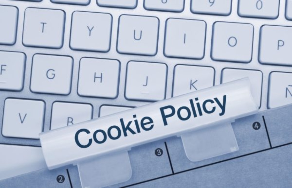 Cookies: Πόσες ώρες από τη ζωή μας ξοδεύουμε για να τα αποδεχόμαστε