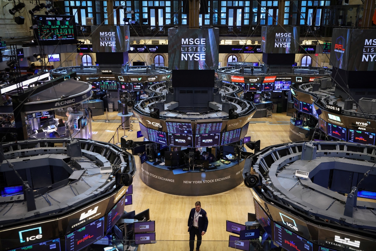 Τραμπ ή Χάρις; Τι αποτυπώνει η πορεία της Wall Street