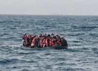 Διάσωση 59 προσφύγων στους Καλούς Λιμένες Ηρακλείου Διάσωση 59 προσφύγων στους Καλούς Λιμένες Ηρακλείου