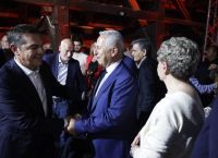 Τσίπρας σε Αποστολάκη: Όταν ένας βουλευτής διαφωνεί με το κόμμα του, αφήνει και την έδρα του