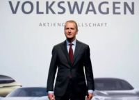 Όλιβερ Μπλουμ (Volkswagen): Απαραίτητη η περικοπή του κόστους μετά από «δεκαετίες διαρθρωτικών προβλημάτων»
