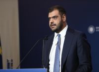Μαρινάκης για διαδηλωτές: Μια μικρή ομάδα είχε σκοπό την προβοκάτσια